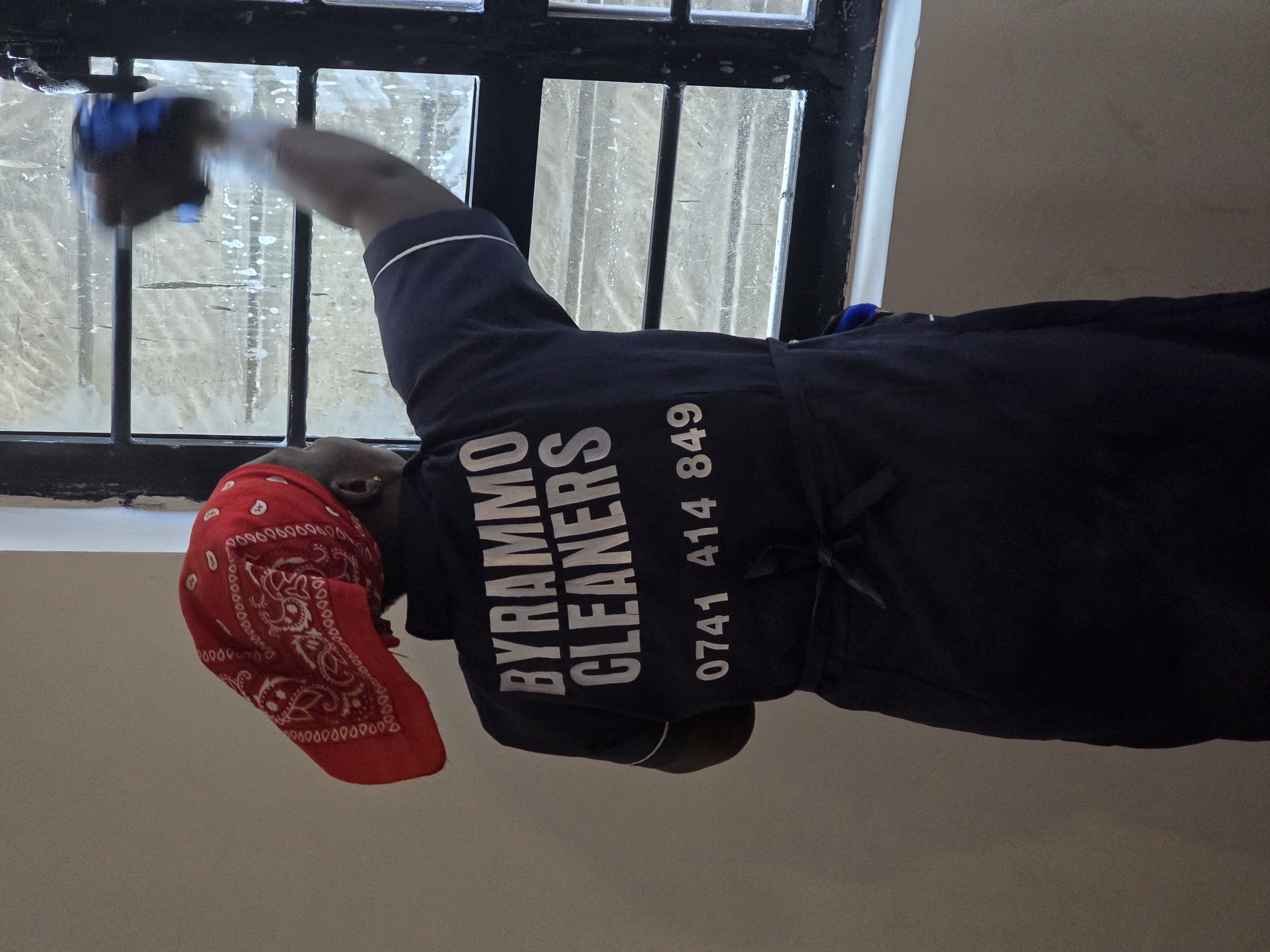 Cleaning Services Right Image